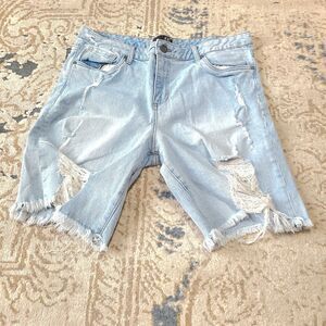 Kut From The Kloth Sophie Bermuda Short Women Size 16 Distressed